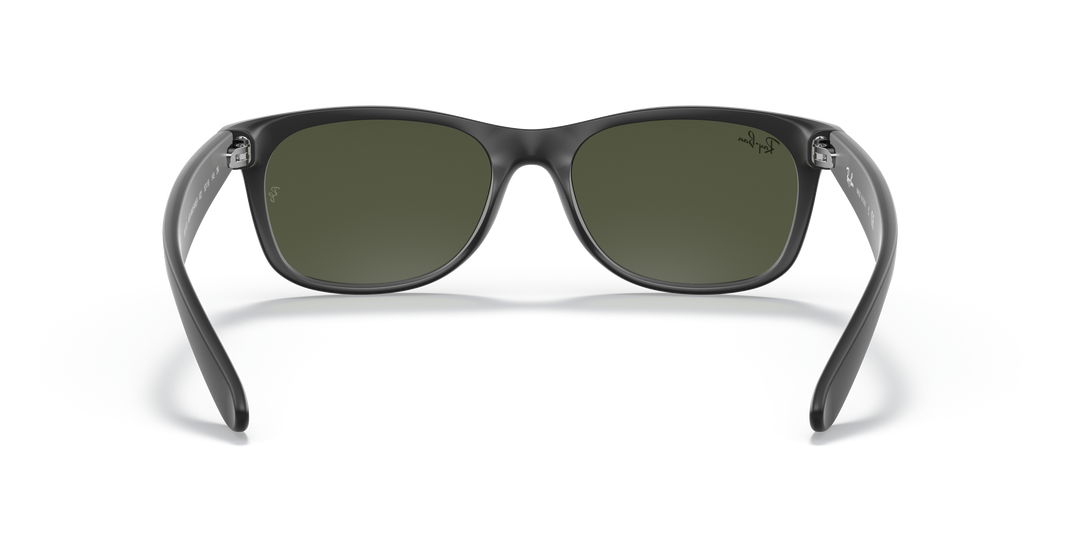 Ray-Ban 0RB2132 New Wayfarer Rubber Black 52