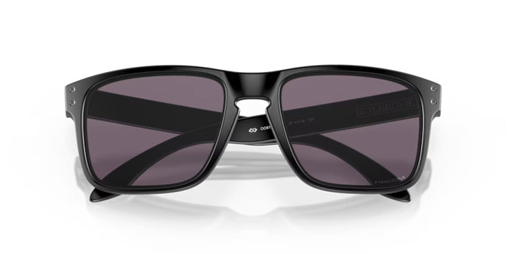Oakley 0OO9102