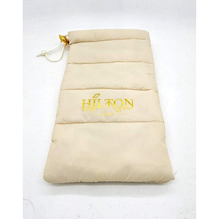 Hilton Exclusive 162